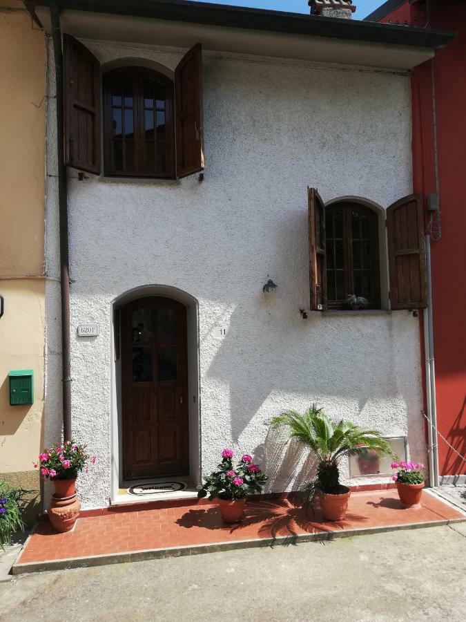 Casetta Del Sole Corsanico-Bargecchia Exteriör bild